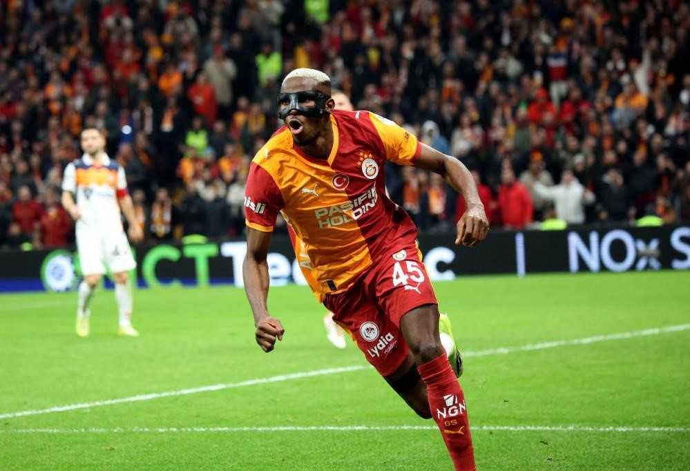 osimhen transferinde galatasaraylilara mujdeli haber manchester united talip olmustu ancak 7 UPVuDuGY