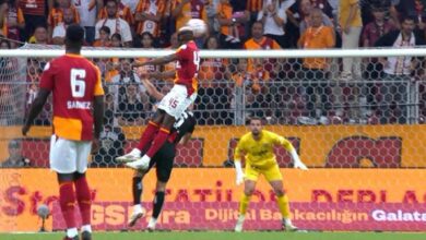 Osimhen'in kafa vuruşu az farkla dışarda 8 osimhenin kafa vurusu az farkla disarda Uxxadadq