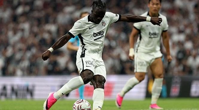 ÖZET I Kartal dönemi Avrupa'da galibiyetle açtı... Beşiktaş - Midtjylland maç sonucu 1-0 8 ozet i kartal donemi avrupada galibiyetle acti besiktas midtjylland mac sonucu 1 0 6 XhvhSZUZ