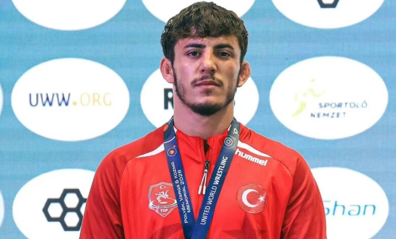 Özgür güreşçilerden Macaristan'da 2 madalya başarısı 1 ozgur gurescilerden macaristanda 2 madalya basarisi GmmGurMj