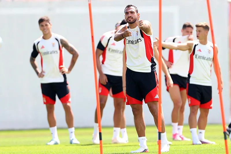 Pavlidis'ten flaş transfer kararı! Fenerbahçe teklif yapmıştı lakin... 2 pavlidisten flas transfer karari fenerbahce teklif yapmisti lakin 0 HBea8RXk