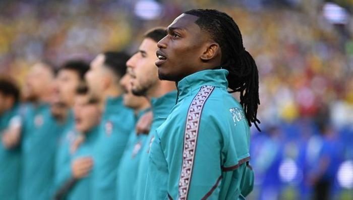Rafael Leao, Fenerbahçe'ye doğru! İtalya'ya uçak kalkıyor, transferde son dakika... 5 rafael leao fenerbahceye dogru italyaya ucak kalkiyor transferde son dakika 3