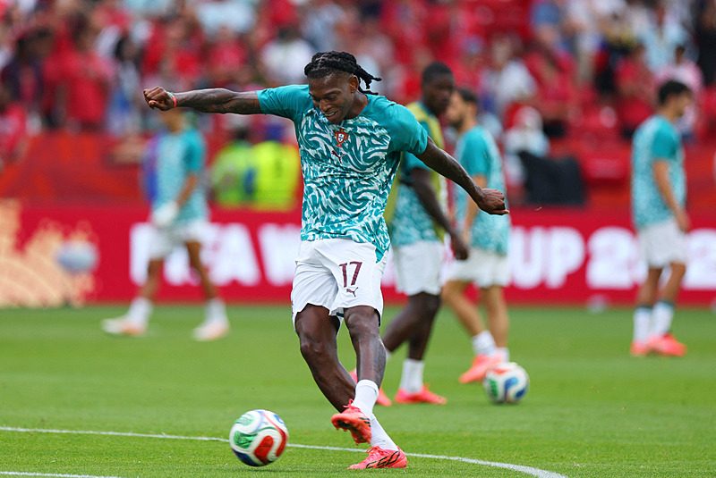 rafael leao galatasaraya sicak transferde devler ligi faktoru 4 yuyiTqGQ