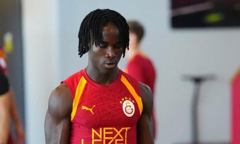 Renato Nhaga'ya teklif var 1 renato nhagaya teklif var S4QjMjrW