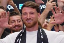 Salih Özcan, Beşiktaş için İstanbul'a geldi! İşte ilk görüntüleri 17 salih ozcan besiktas icin istanbula geldi iste ilk goruntuleri HPZNIC1z