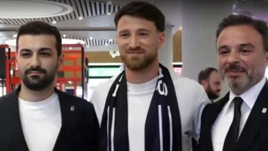 Salih Özcan Beşiktaş için İstanbul'da! İmzaya geldi 5 salih ozcan besiktas icin istanbulda imzaya geldi U5gDtT6n
