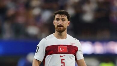 Salih Özcan birinci sırada 13 salih ozcan birinci sirada veC7FIBm