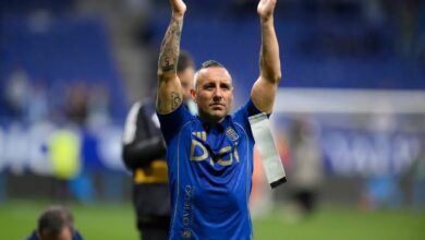 santi cazorla 41 yasinda futbolu birakti OKtHrC3D