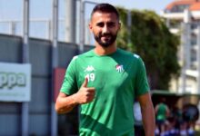 selcuk sahinden alkislanacak hareket 9G4RS8E1