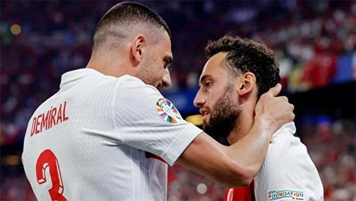 Sinan Akçıl’dan marş itirafı 'Hakan Çalhanoğlu ve Merih Demiral istemedi' 5 sinan akcildan mars itirafi hakan calhanoglu ve merih demiral istemedi 3 kc7B57MM