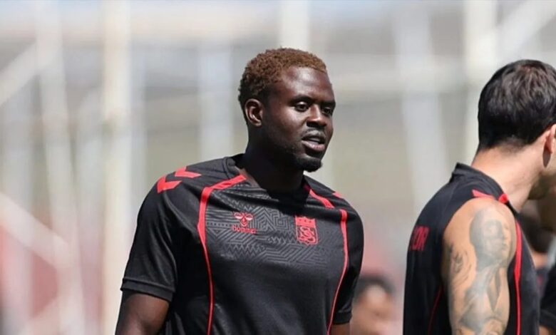 Sivasspor'da Kimpioka'nın sözleşmesi feshedildi 1 sivassporda kimpiokanin sozlesmesi feshedildi hPcQQfvt