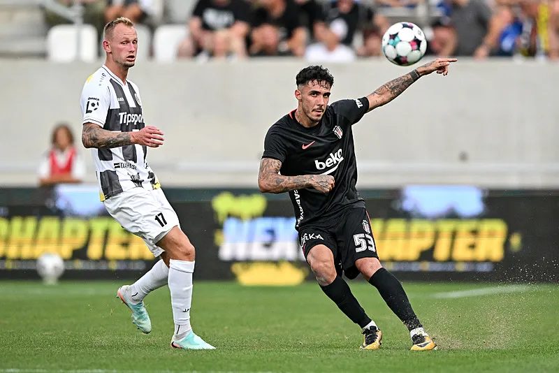 Spor müelliflerinden Hradec Kralove-Beşiktaş maçı yorumları: O bölgeye çok daha güzeli alınmalı! 3 spor muelliflerinden hradec kralove besiktas maci yorumlari o bolgeye cok daha guzeli alinmali 1 GRFqt2F3