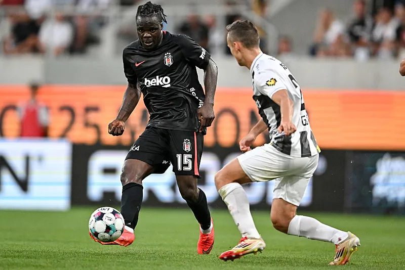 Spor müelliflerinden Hradec Kralove-Beşiktaş maçı yorumları: O bölgeye çok daha güzeli alınmalı! 12 spor muelliflerinden hradec kralove besiktas maci yorumlari o bolgeye cok daha guzeli alinmali 10 7XmiUNVH