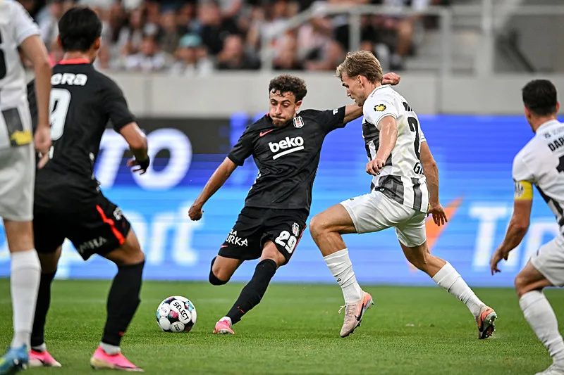 Spor müelliflerinden Hradec Kralove-Beşiktaş maçı yorumları: O bölgeye çok daha güzeli alınmalı! 8 spor muelliflerinden hradec kralove besiktas maci yorumlari o bolgeye cok daha guzeli alinmali 6 4mPWqPzF