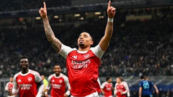 Süper Lig devinden samba! Transferde Gabriel Jesus sürprizi 4 super lig devinden samba transferde gabriel jesus surprizi 2 94BD9nH5