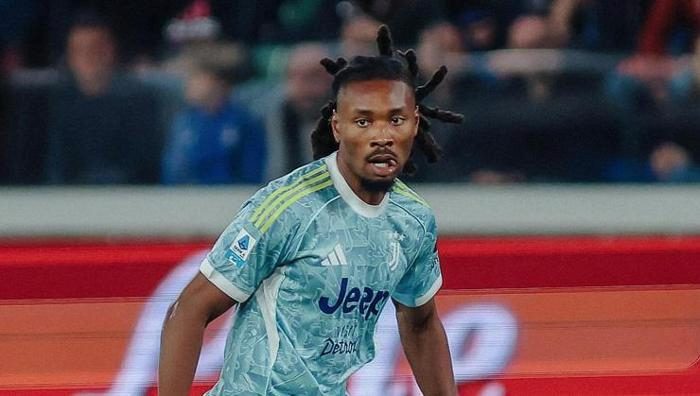 'Thuram transfer krizini bitir' Galatasaray'dan bir atılım daha: Aslan tekrar devreye girdi 3 thuram transfer krizini bitir galatasaraydan bir atilim daha aslan tekrar devreye girdi 1 VWIv3Xds