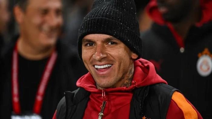 Torreira geleceğiyle ilgili kararını açıkladı! Galatasaray'da kalacak mı? 5 torreira gelecegiyle ilgili kararini acikladi galatasarayda kalacak mi 3 NQuYwisZ