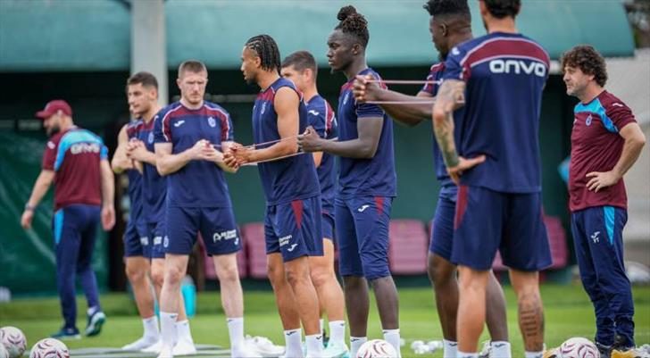 Trabzonspor, 10. transferini Türkiye'den yapıyor! İlk teklif yapıldı 1 trabzonspor 10 transferini turkiyeden yapiyor ilk teklif yapildi d6tiTauP