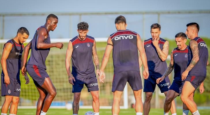 Trabzonspor, Başakşehir maçına hazır 1 trabzonspor basaksehir macina hazir N1CqJdAO