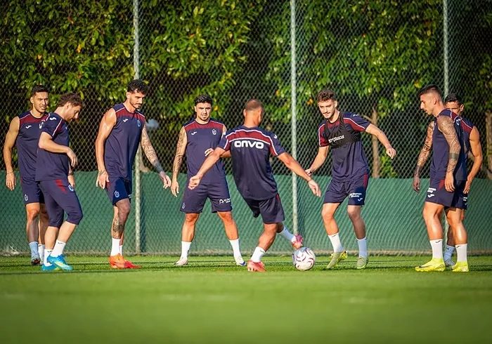 Trabzonspor maçı CANLI İZLE | Göztepe-Trabzonspor hazırlık maçı ne vakit? Saati ve kanalı! 3 trabzonspor maci canli izle goztepe trabzonspor hazirlik maci ne vakit saati ve kanali 1 RdA9sYyC