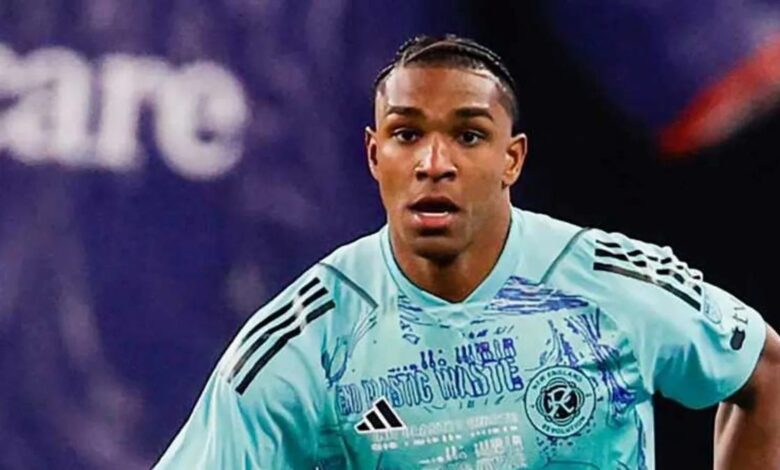 Trabzonspor, savunmaya destek için düğmeye bastı! Maksat Makoun 1 trabzonspor savunmaya destek icin dugmeye basti maksat makoun PBeqX4wN