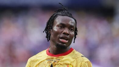 trabzonspora ganali sag kanat onuachunun menajeri transfer icin devrede e8YiNWyi