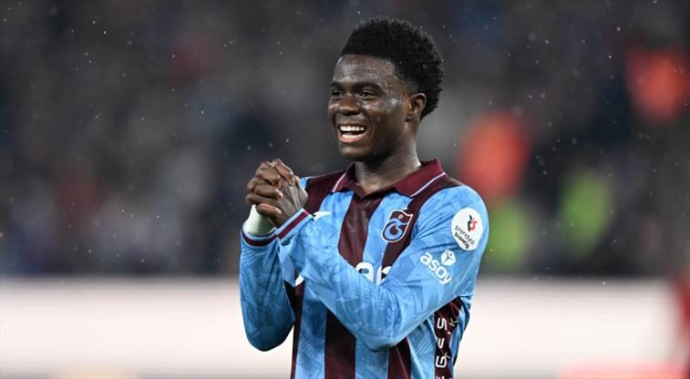 Trabzonspor'da Oulai'nin yeni adresi belli oluyor! Anlaşma tamam 1 trabzonsporda oulainin yeni adresi belli oluyor anlasma tamam Al6AwUZ6