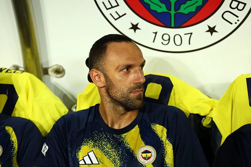 TRANSFER HABERİ: Dünyaca ünlü gazeteci Fenerbahçe'nin yeni golcüsünü açıkladı! 4 transfer haberi dunyaca unlu gazeteci fenerbahcenin yeni golcusunu acikladi 2