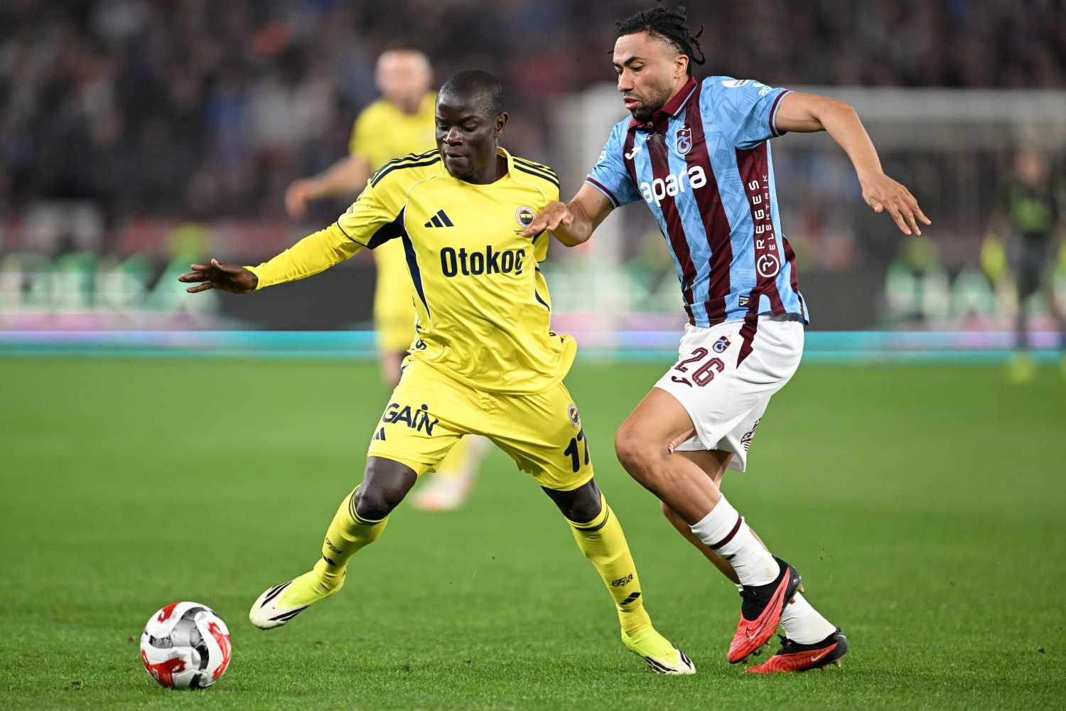 TRANSFER HABERİ: Fenerbahçe'de N'Golo Kante sıkıntısı! Talip olan kulüpler... 4 transfer haberi fenerbahcede ngolo kante sikintisi talip olan kulupler 2 tmDMX4gz