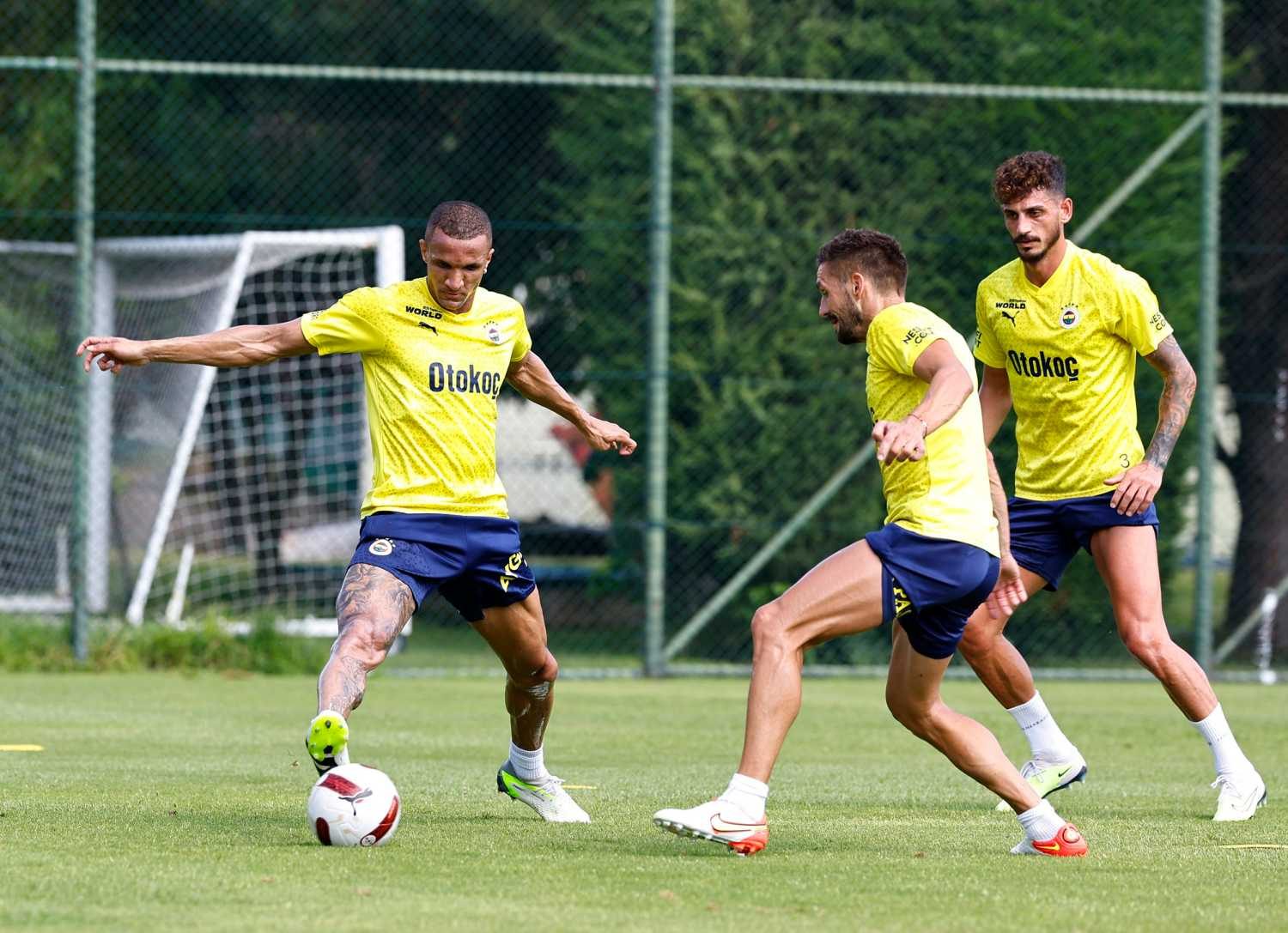 transfer haberi fenerbahcede sicak gelisme kontrat feshi icin gorusme talep etti 4 cFy4QbaB