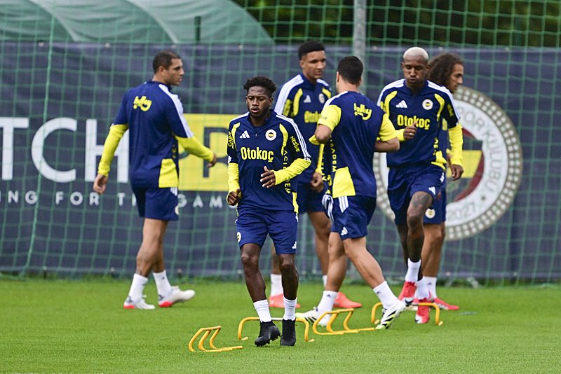transfer haberi fenerbahcede sicak gelisme ve resmi imzayi atti 1 1O2O7G8k
