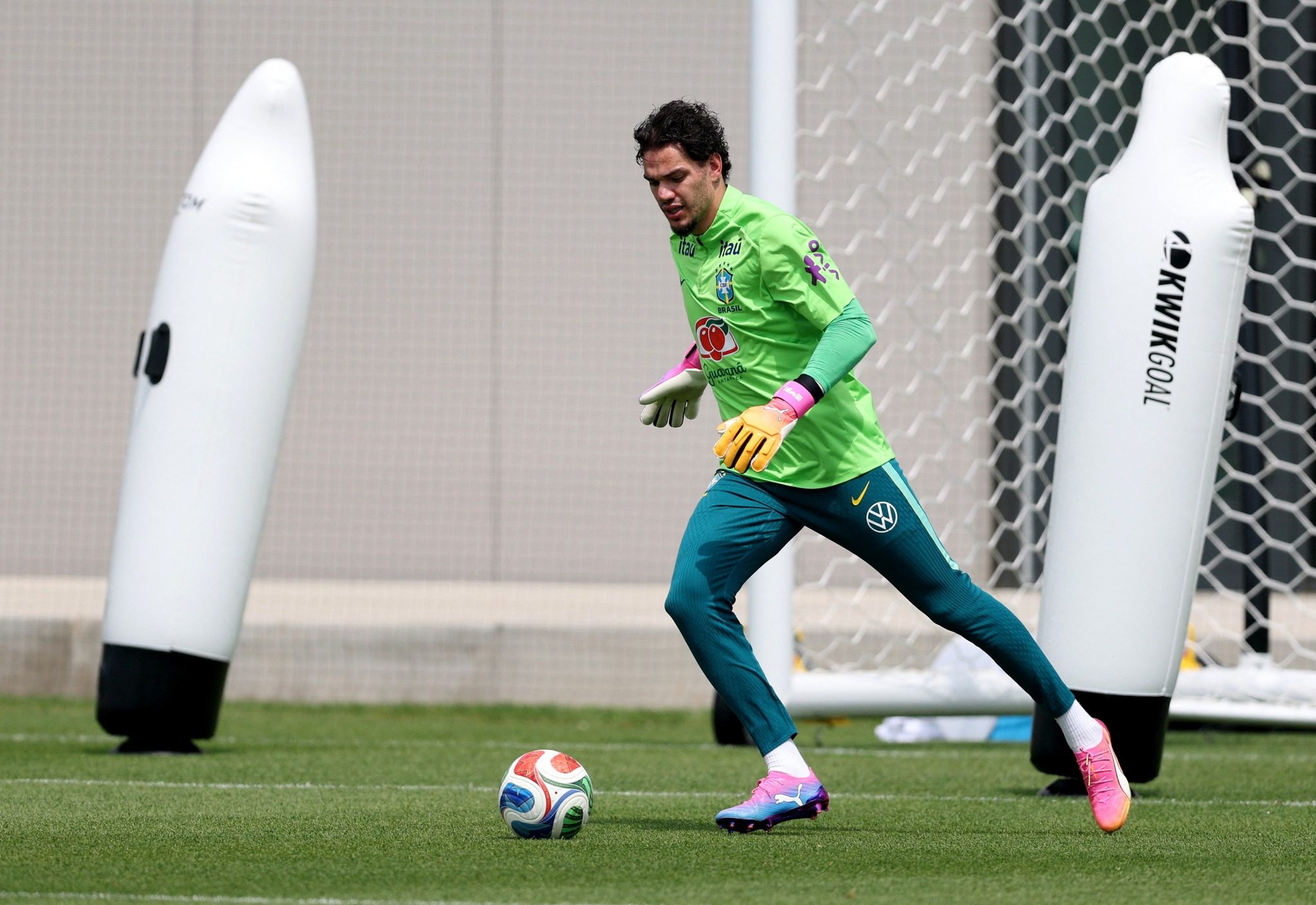 TRANSFER HABERİ: Fenerbahçe'de son dakika! Ederson... 9 transfer haberi fenerbahcede son dakika ederson 7 XylnMELr