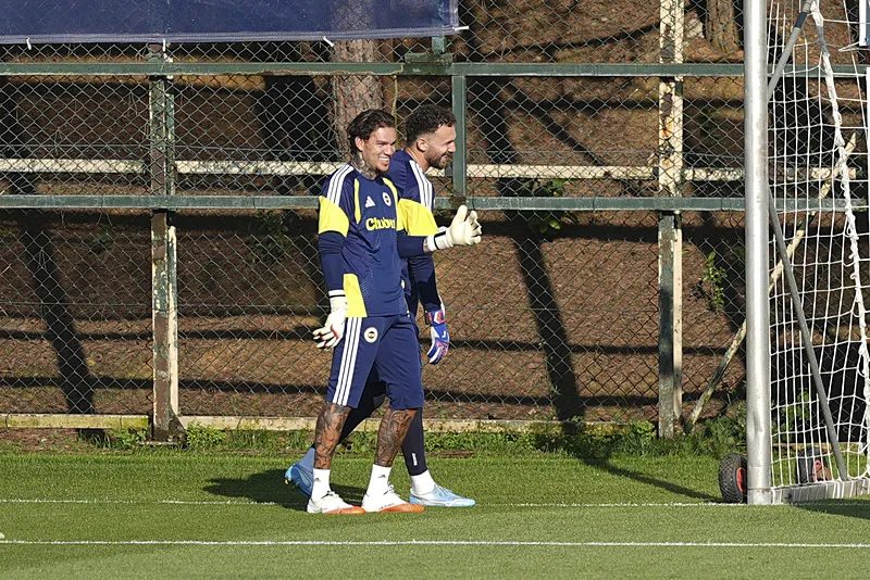 transfer haberi fenerbahceli yildizdan flas hamle ailesi istanbuldan ayrildi 6
