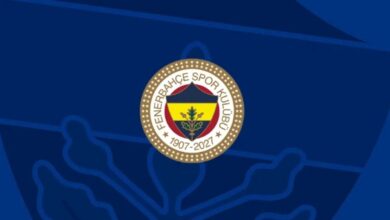 transfer haberi fenerbahceli yildizdan flas hamle ailesi istanbuldan ayrildi Kbvlne2P