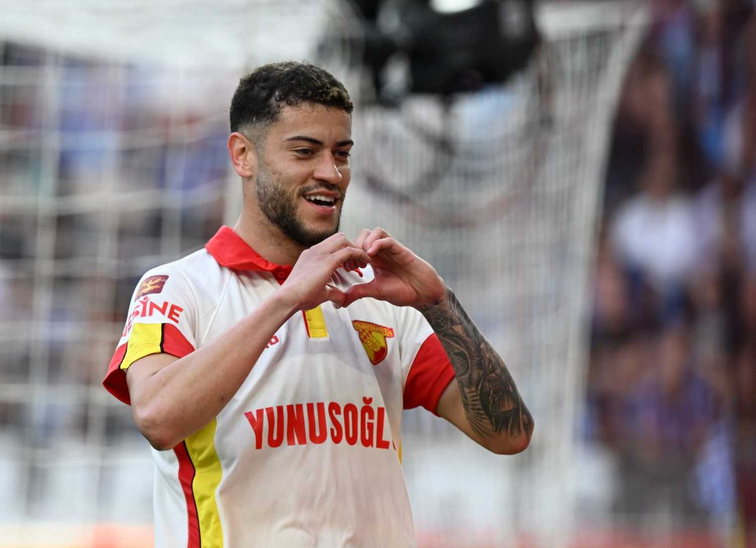 TRANSFER HABERİ: Galatasaray'dan Romulo bombası! İşte bonservis fiyatı 8 transfer haberi galatasaraydan romulo bombasi iste bonservis fiyati 6 fclu7EbH