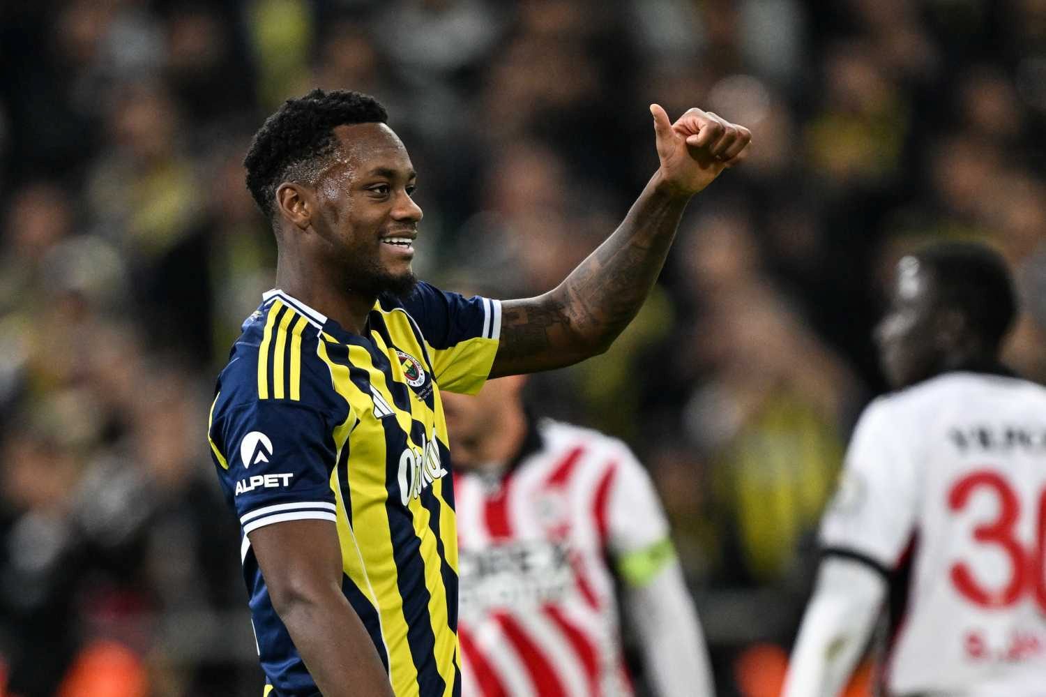 transfer haberi jhon durandan inanilmaz fedakarlik galatasaraya gelmek icin o denli bir sey yapti hCiYBRmu