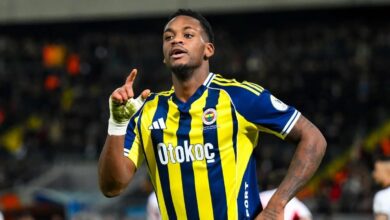 TRANSFER HABERİ: Jhon Duran'dan inanılmaz fedakarlık! Galatasaray'a gelmek için o denli bir şey yaptı ki... 4 transfer haberi jhon durandan inanilmaz fedakarlik galatasaraya gelmek icin o denli bir sey yapti slksTDpJ