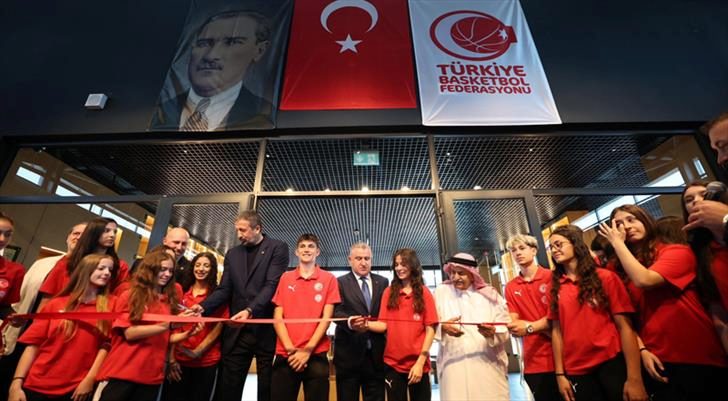 Türkiye Basketbol Federasyonu Kütüphanesi açıldı 1 turkiye basketbol federasyonu kutuphanesi acildi bw6UZ8R2