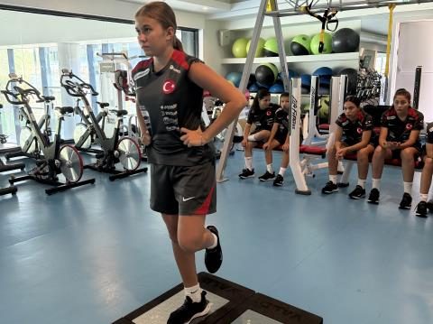 U15 Kız Ulusal Kadromuzun Seçme Kampı Riva'da Gerçekleştirildi 5 u15 kiz ulusal kadromuzun secme kampi rivada gerceklestirildi 3 nneFCmqg