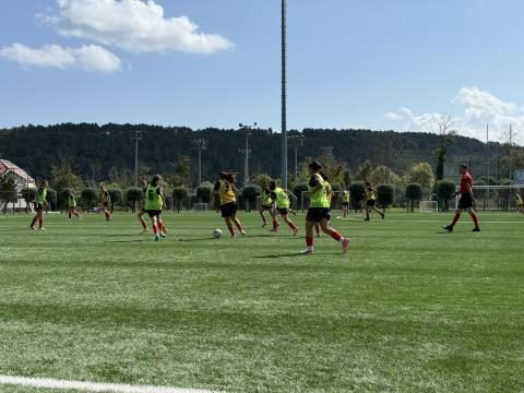 U15 Kız Ulusal Kadromuzun Seçme Kampı Riva'da Gerçekleştirildi 10 u15 kiz ulusal kadromuzun secme kampi rivada gerceklestirildi 8 Xry9jBtG