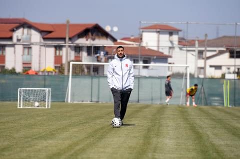 U17 Millî Takımımız, A Ligi 2. Tur Hazırlıklarına Sakarya'da Başladı 17 u17 mill takimimiz a ligi 2 tur hazirliklarina sakaryada basladi 15