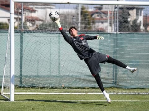 U17 Millî Takımımız, A Ligi 2. Tur Hazırlıklarına Sakarya'da Başladı 23 u17 mill takimimiz a ligi 2 tur hazirliklarina sakaryada basladi 21 Lbglqgwq