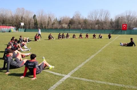 U17 Millî Takımımız, A Ligi 2. Tur Hazırlıklarına Sakarya'da Başladı 7 u17 mill takimimiz a ligi 2 tur hazirliklarina sakaryada basladi 5 gYrDDPtj