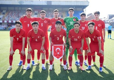 U17 Millî Takımımız, İspanya ile 0-0 Berabere Kaldı 2 u17 mill takimimiz ispanya ile 0 0 berabere kaldi 0