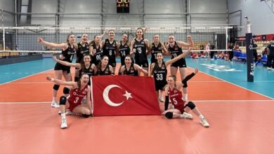 U18 Takımı finalde 6 u18 takimi finalde JMkdsUvs