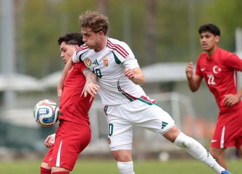 U19 Millî Takımımız, Elit Tur İkinci Maçında Macaristan'ı 3-2 Mağlup Etti 38 u19 mill takimimiz elit tur ikinci macinda macaristani 3 2 maglup etti 36
