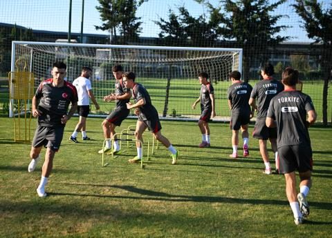 u20 ulusal grubumuz 2026 akdeniz oyunlari hazirliklarina rivada basladi 2 YTrJgg1J