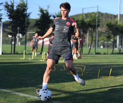 u20 ulusal grubumuz 2026 akdeniz oyunlari hazirliklarina rivada basladi 7
