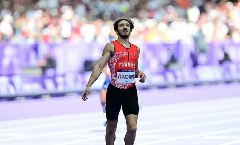 Ulusal atlet Berke Akçam ismini yarı finale yazdırdı! 2024 Paris Olimpiyat Oyunları 1 ulusal atlet berke akcam ismini yari finale yazdirdi 2024 paris olimpiyat oyunlari hu6DsKc3