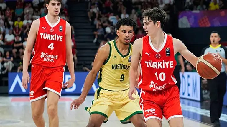 ulusal basketbolcu omer kutluay 17 yasinda turk basketbol tarihine gecti 0 w6zzFBXt